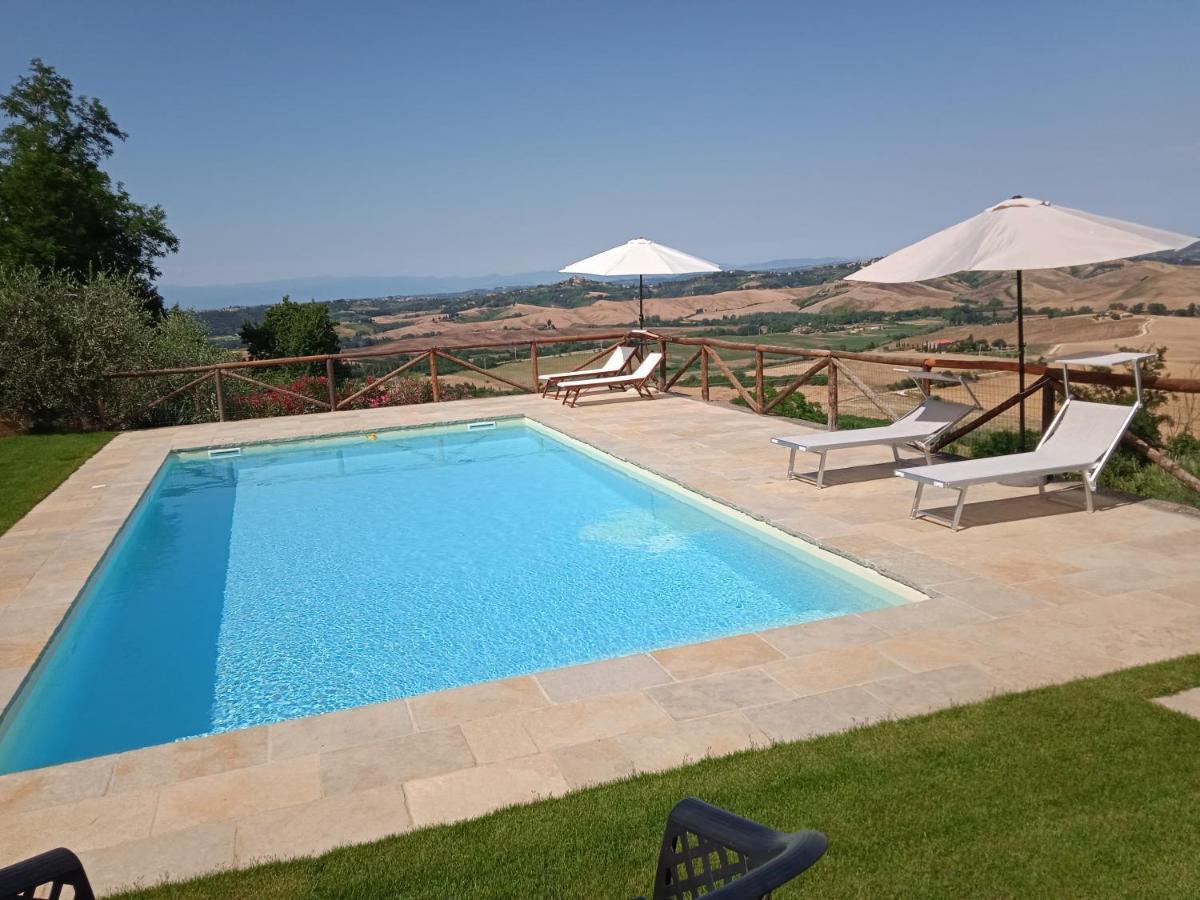 La Pieve Appartement Chianni Buitenkant foto